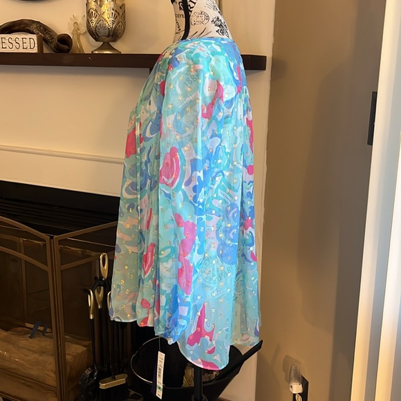 Top - Picture 2 of 5